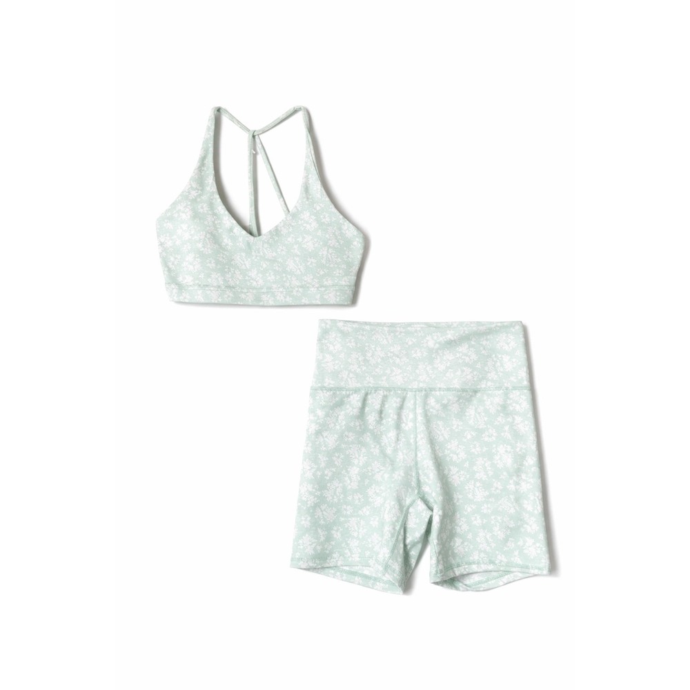 Wilo The Label Strappy Bra and Scrunch Shorts Set Sage Floral Green Small NWT - Picture 3 of 3